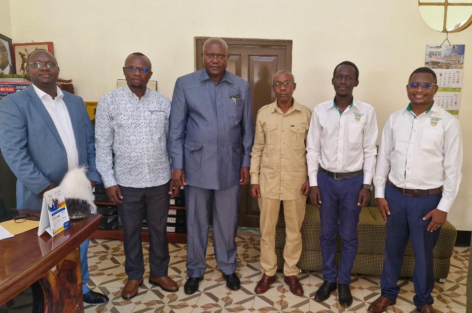 Dr. Henry Buregea, and his delegation with His Royal Highness Jude Mike Mudoma III Vice Chancellor of LIU, Dr. Henry Buregea, and his delegation with His Royal Highness Jude Mike Mudoma III, the Umukuka (King) of the Bugisu Kingdom in Mbale